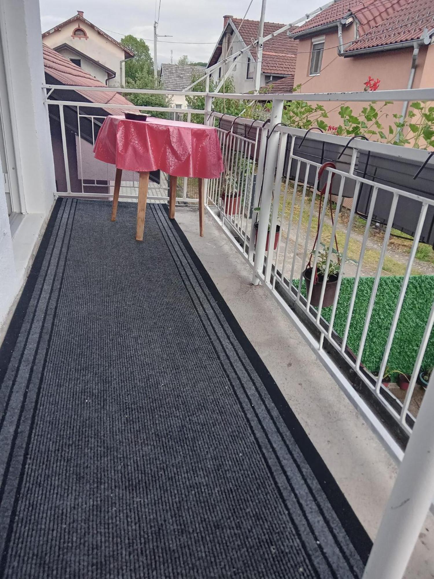 Ferienwohnung Apartman Nedeljkovic Vrnjačka Banja Exterior foto